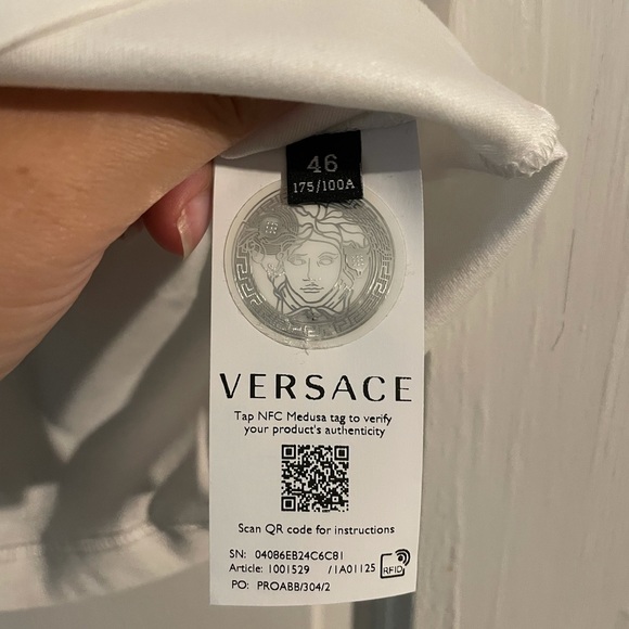 Women’s Versace studded logo shirt RARE - Picture 10 of 13